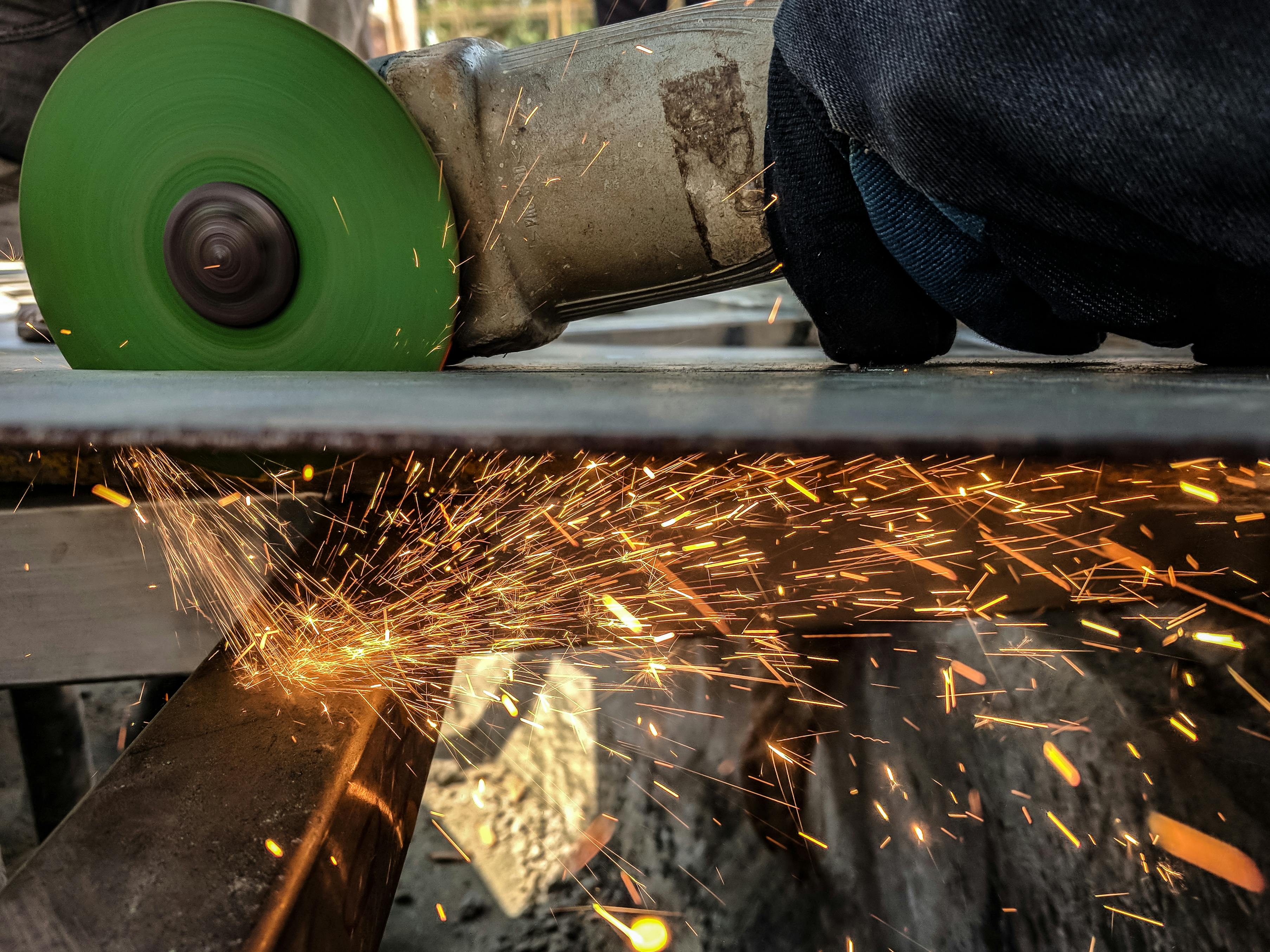 Picture of an angle grinder in use